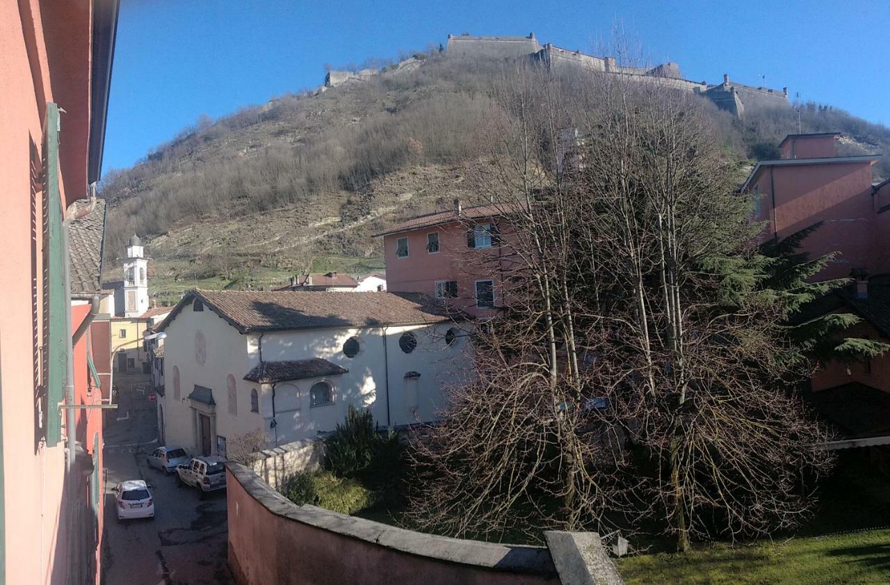 B&B Il Tetto Di Anita Gavi Exterior foto
